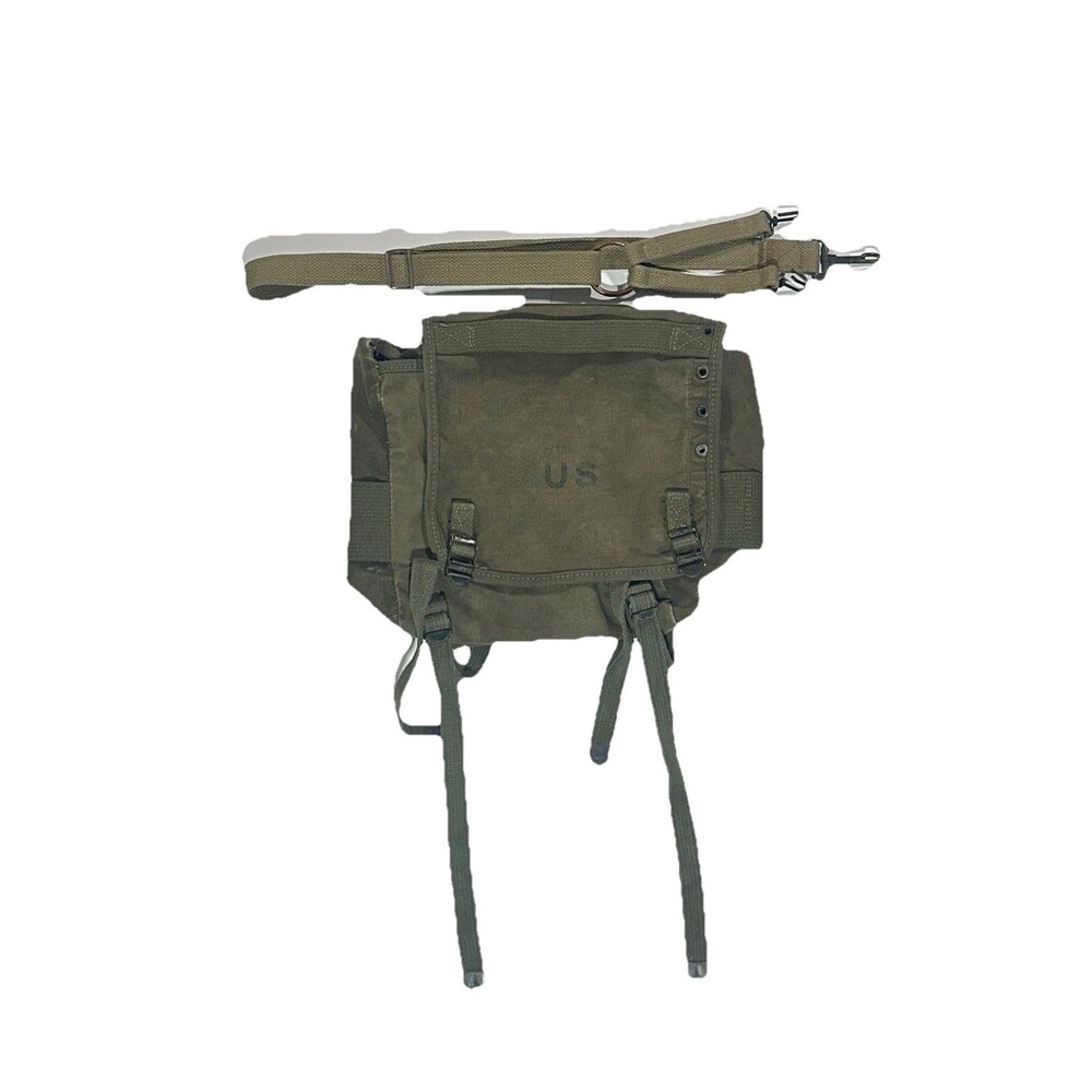 Vintage US Army M1956 Butt Pack Vietnam War Era Field Pack Combat Web Gear Bag
